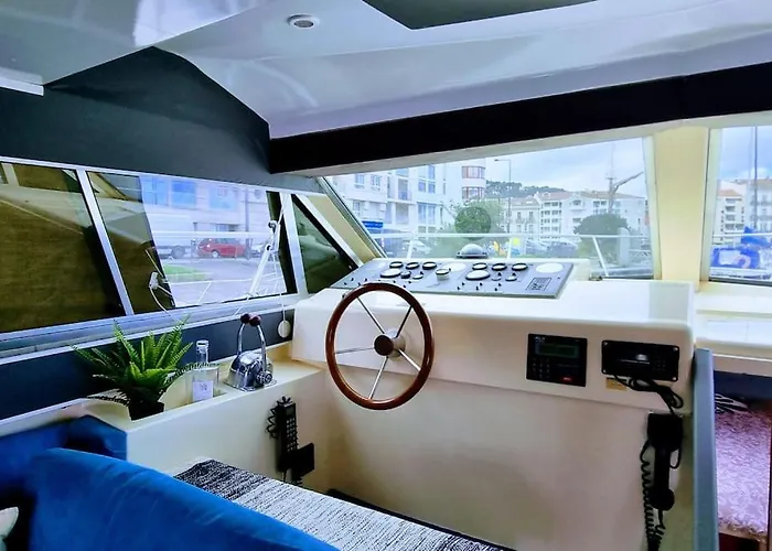 L'ipanema Sejour Original 2 Sur Bateau A Quai, Parking Prive *